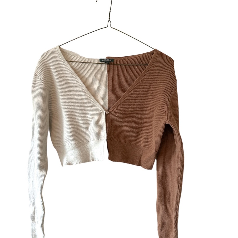 Half and half brown and white ribbed long sleeve